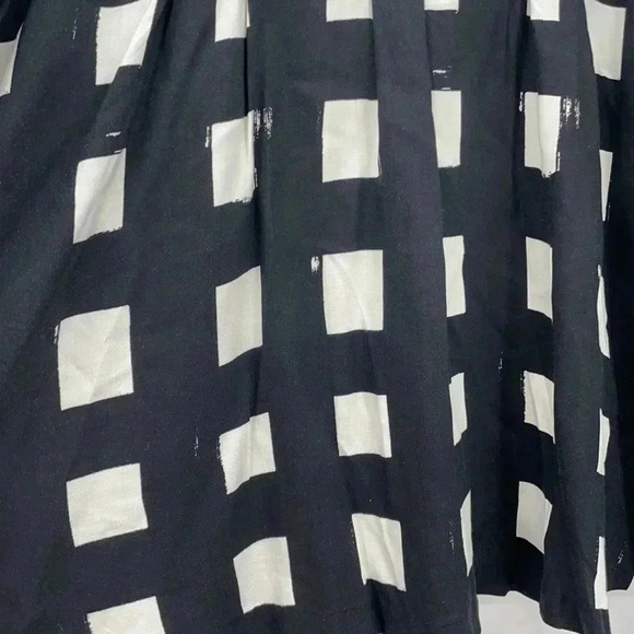 GAP Circle Skirt 10 Reg Black White Back Zip Lined NWT - Picture 3 of 10